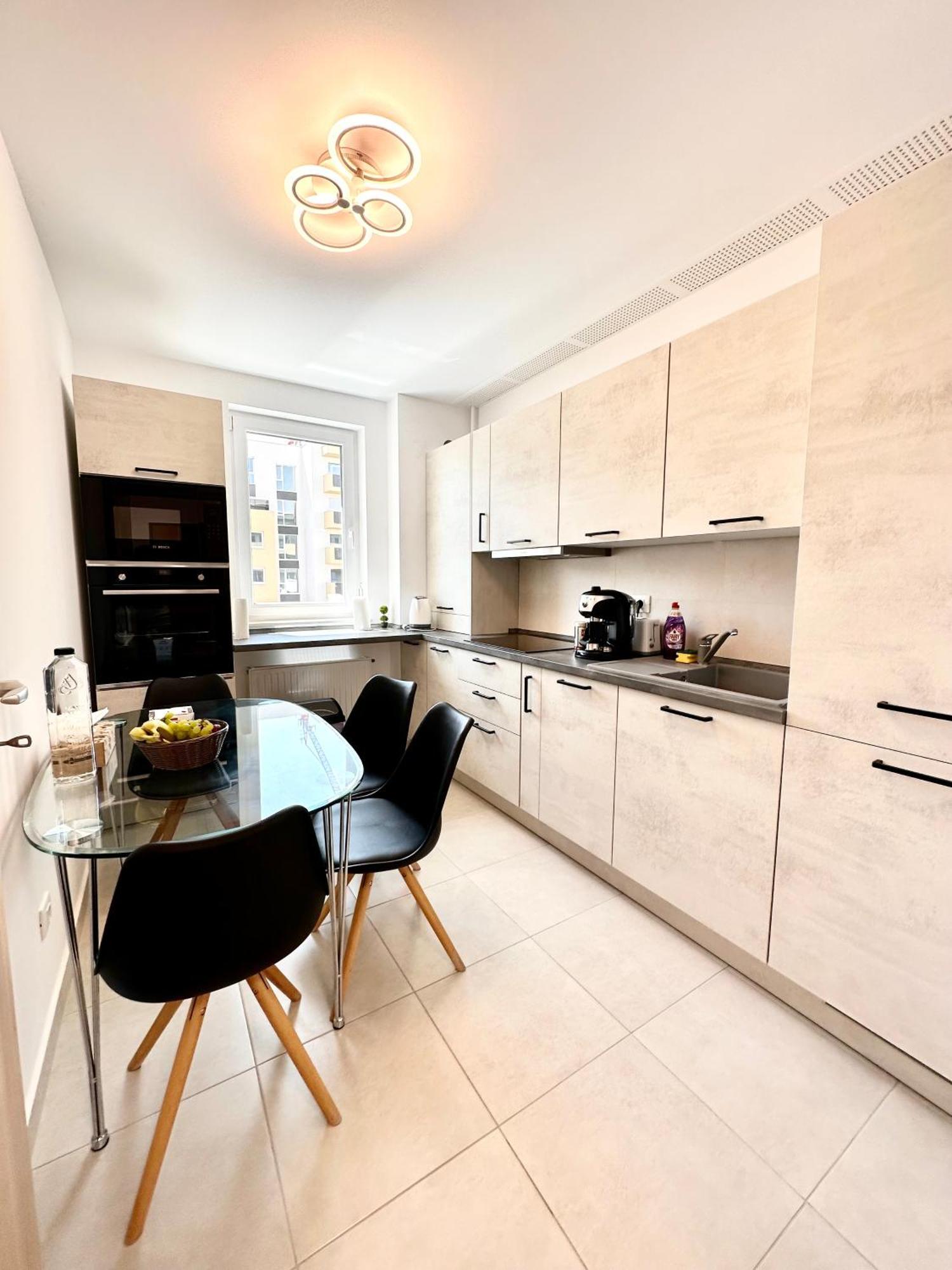 Urban Plaza Astra - Rise Private & Apartment