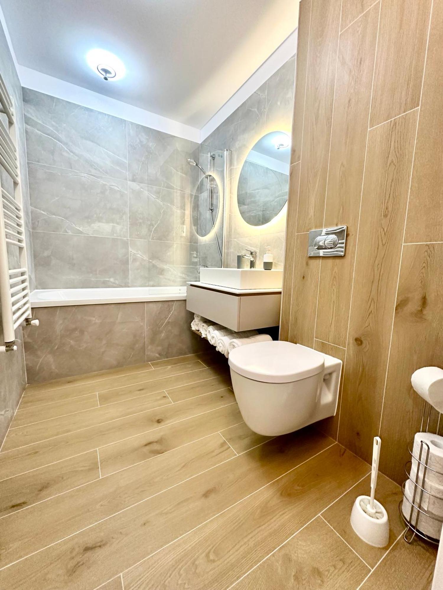 Urban Plaza Astra - Rise Private & Apartment *